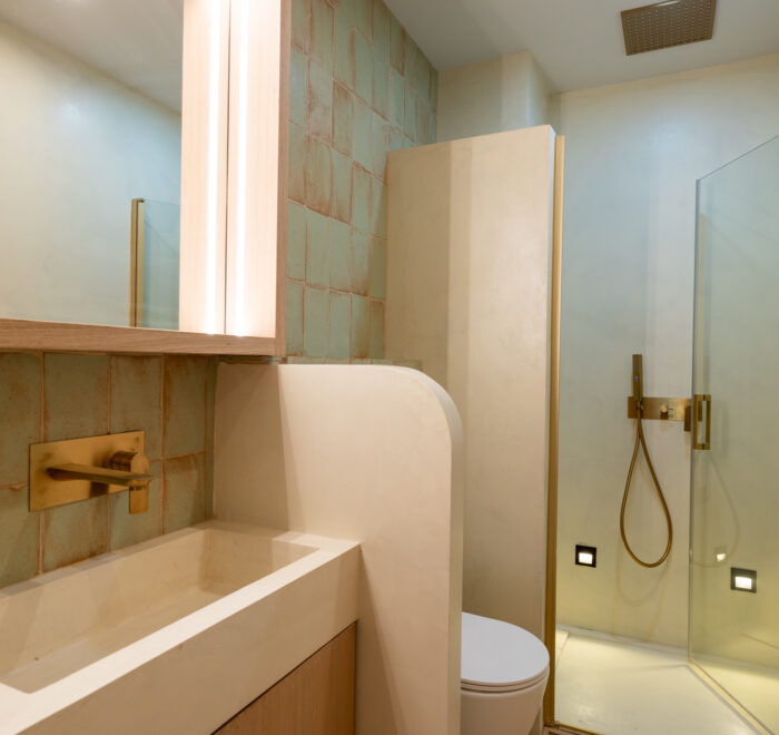 Piso 1C - Baño - Promociones - Design & Quality Group