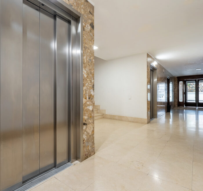 Ascensor - Zonas comunes - Promociones - Design & Quality Group